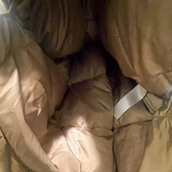 New With Tags -We The Free Golden Puffer Jacket - Picture 13 of 13